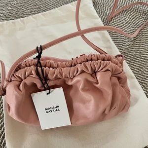 Mansur Gavriel mini cloud pink